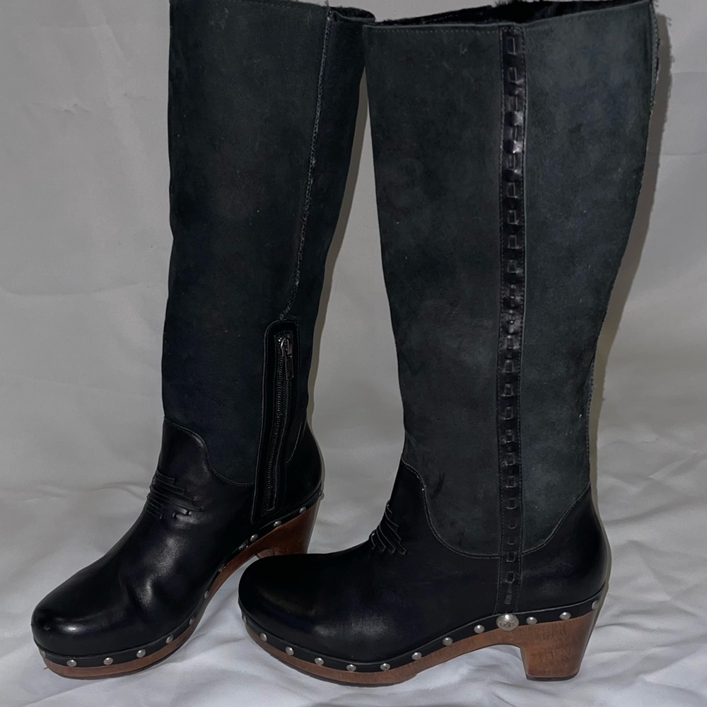 Ugg Black suede Tall Clogs Boots Size 9